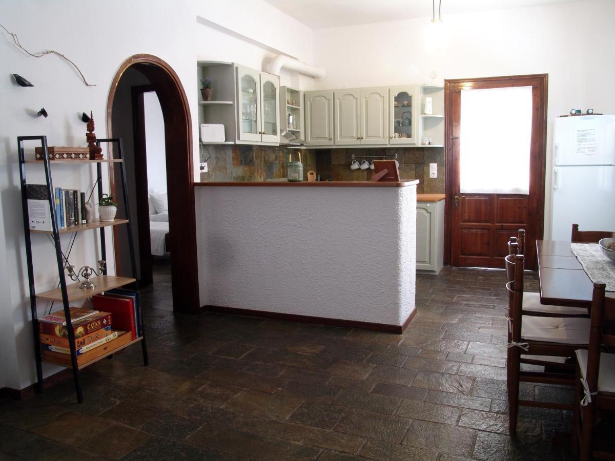 Artistica Villa Ermioni Esterno foto